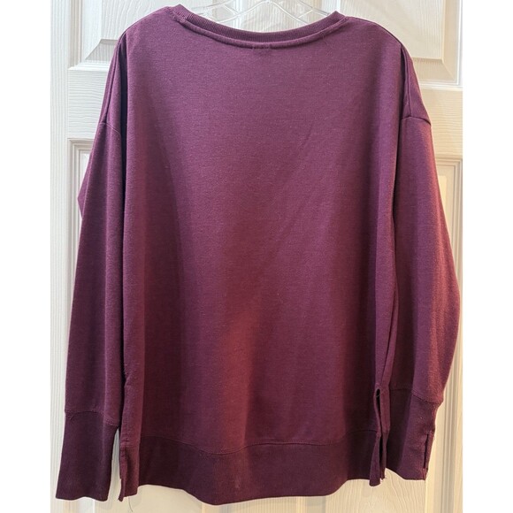 Avia Crew Neck Sweatshirt Womens Size Medium Wine Colored Thumb Holes Side Slit - Picture 2 of 9
